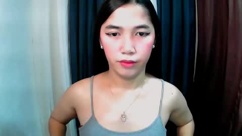 Snapshot of iyanna_ivelle chatting on 11/09/25, 02:10 UR LOVELY IYANNA online show from 11/09/25, 02:10