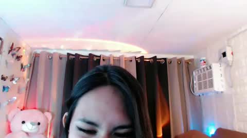 Snapshot of iyotakody chatting on 02/18/25, 05:53 Red online show from 02/18/25, 05:53