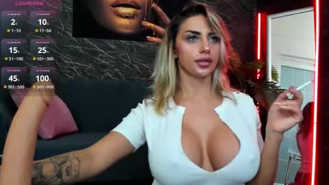 izabelatessa online show from 11/20/25, 08:19