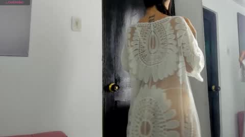 Snapshot of izzy_cum chatting on 10/10/25, 07:24 Izzy online show from 10/10/25, 07:24