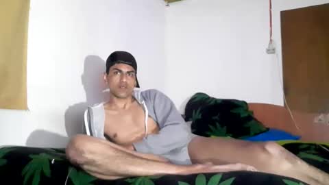 Snapshot of j04kin44l33xi5 chatting on 11/29/25, 09:23 j04kin44l33xi5 online show from 11/29/25, 09:23