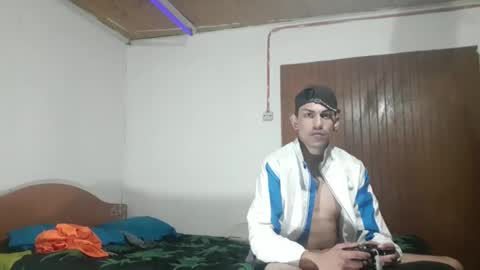 Snapshot of j04kin44l33xi5 chatting on 12/03/25, 07:27 j04kin44l33xi5 online show from 12/03/25, 07:27