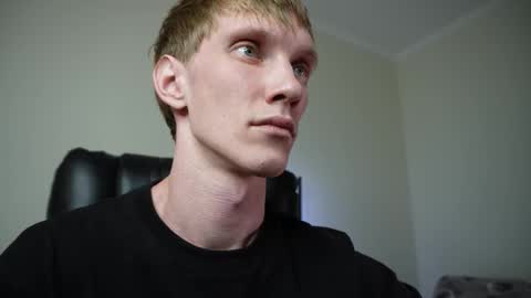 Danny online show from 10/19/25, 08:04