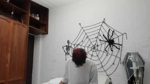 Snapshot of j_martony chatting on 10/03/25, 12:02 j_martony online show from 10/03/25, 12:02