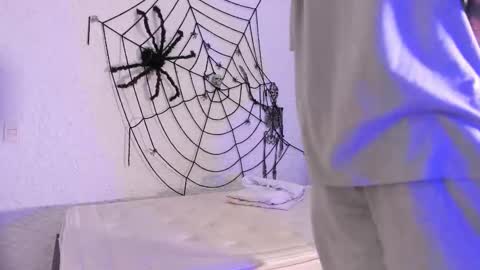 Snapshot of j_martony chatting on 10/16/25, 11:55 j_martony online show from 10/16/25, 11:55