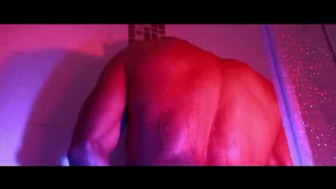 Snapshot of j_musiry chatting on 10/21/25, 06:25 i am juan musiry independent model online show from 10/21/25, 06:25