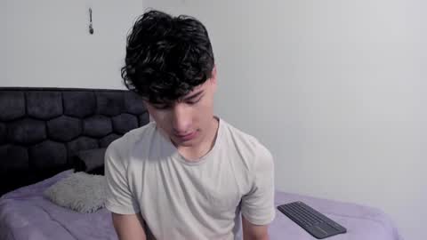 Noah online show from 12/30/24, 01:25