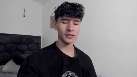 Noah online show from 01/02/25, 12:46