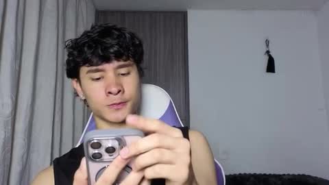 Noah online show from 10/16/25, 03:35