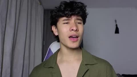 Noah online show from 10/19/25, 01:23