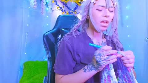 jade 18  online show from 12/08/24, 09:41