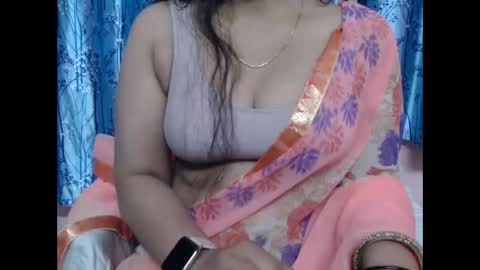 Snapshot of jaan80096 chatting on 01/25/25, 02:26 jaan80096 online show from 01/25/25, 02:26