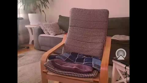 Snapshot of jacek___1 chatting on 12/02/24, 10:07 jacek___1 online show from 12/02/24, 10:07