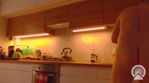 Snapshot of jacek___1 chatting on 12/24/24, 02:12 jacek___1 online show from 12/24/24, 02:12