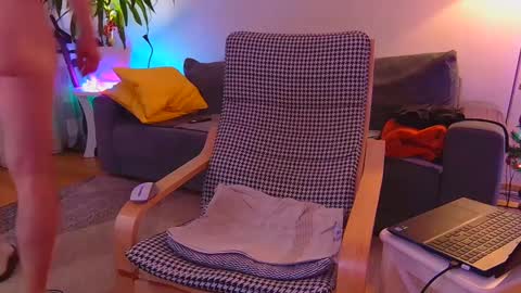 Snapshot of jacek___1 chatting on 12/24/24, 07:11 jacek___1 online show from 12/24/24, 07:11