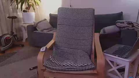 Snapshot of jacek___1 chatting on 02/24/25, 11:30 jacek___1 online show from 02/24/25, 11:30