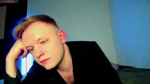 Snapshot of jack_only__ chatting on 02/06/25, 11:04 Anton online show from 02/06/25, 11:04