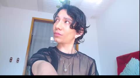 Snapshot of jack_s21 chatting on 10/18/25, 07:14 Laick online show from 10/18/25, 07:14