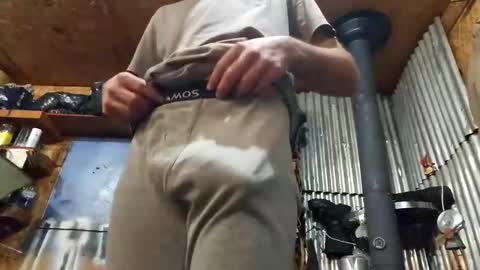 Dess online show from 11/23/25, 08:58