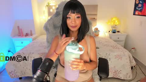 Snapshot of jackelyn_lopezz chatting on 01/08/25, 11:32 Jacky online show from 01/08/25, 11:32