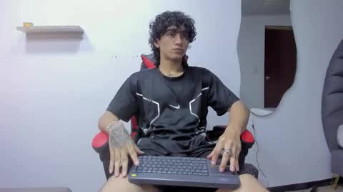 Jackes Taylor online show from 10/13/25, 05:29