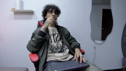 Jackes Taylor online show from 10/20/25, 05:08