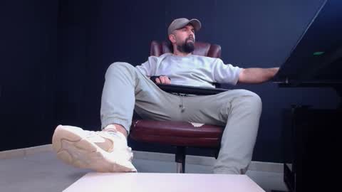 JackEthan online show from 10/19/25, 04:46