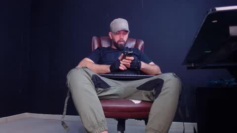 JackEthan online show from 10/28/25, 05:55