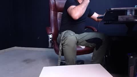 JackEthan online show from 11/12/25, 06:03