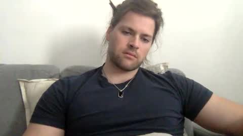 Snapshot of jackhung24yrold chatting on 02/11/25, 07:16 cumming soon online show from 02/11/25, 07:16