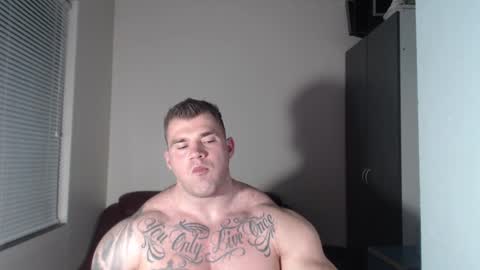 Snapshot of jackyhuge chatting on 12/22/24, 01:55 Jacky online show from 12/22/24, 01:55