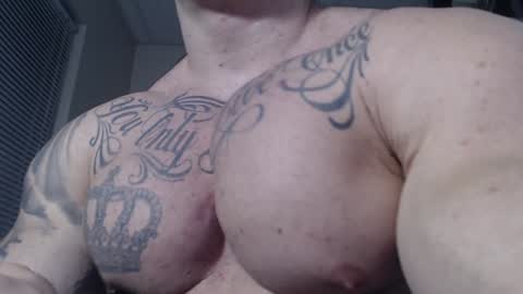 Snapshot of jackyhuge chatting on 12/23/24, 02:28 Jacky online show from 12/23/24, 02:28