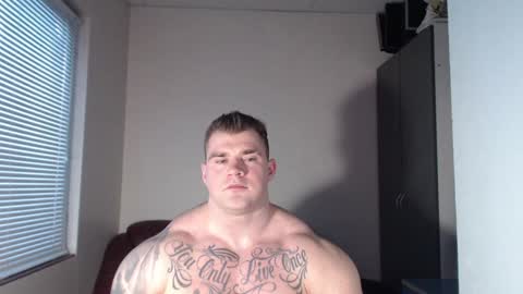 Snapshot of jackyhuge chatting on 01/03/25, 10:52 Jacky online show from 01/03/25, 10:52