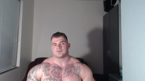 Snapshot of jackyhuge chatting on 01/18/25, 03:27 Jacky online show from 01/18/25, 03:27