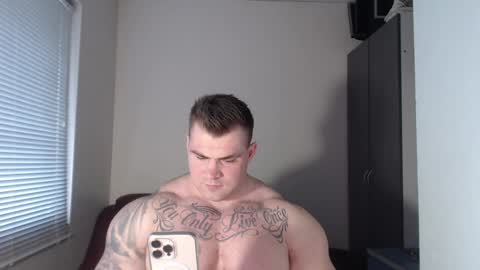 Snapshot of jackyhuge chatting on 01/25/25, 12:16 Jacky online show from 01/25/25, 12:16