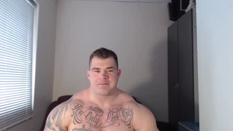 Snapshot of jackyhuge chatting on 02/04/25, 10:00 Jacky online show from 02/04/25, 10:00