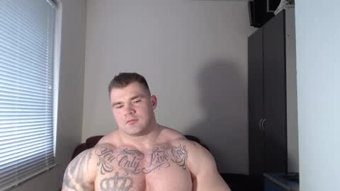 Snapshot of jackyhuge chatting on 02/10/25, 11:25 Jacky online show from 02/10/25, 11:25