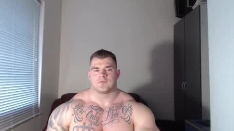 Snapshot of jackyhuge chatting on 02/10/25, 02:26 Jacky online show from 02/10/25, 02:26