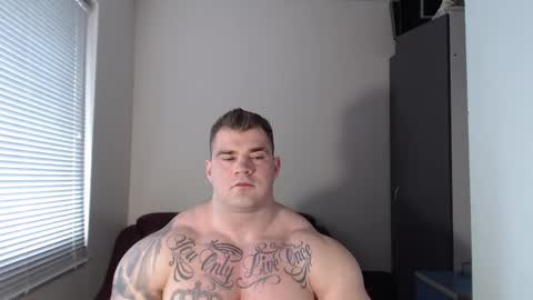 Snapshot of jackyhuge chatting on 03/02/25, 12:22 Jacky online show from 03/02/25, 12:22