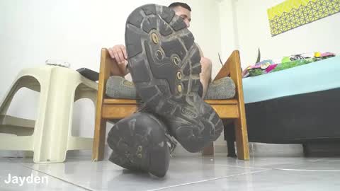 Jacob And Jayden online show from 02/01/25, 06:32