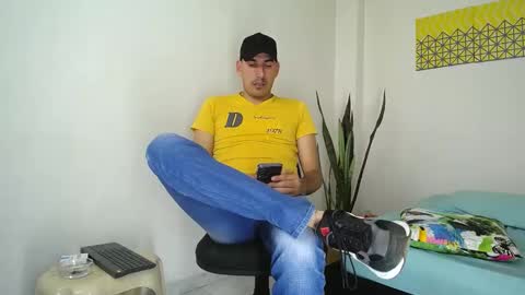 Jacob And Jayden online show from 02/19/25, 07:16