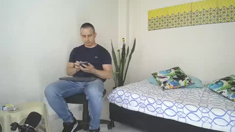 Jacob And Jayden online show from 03/11/25, 08:20