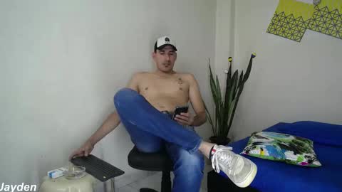 Jacob And Jayden online show from 09/25/25, 07:39