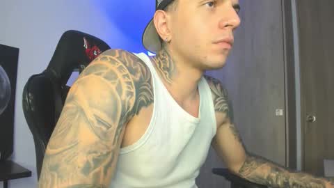 Snapshot of jacobb116 chatting on 09/18/25, 10:01 jacobb116 online show from 09/18/25, 10:01