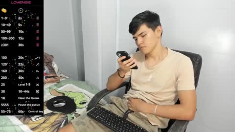 Snapshot of jacobb_lee chatting on 01/30/25, 07:48 Jacob Lee online show from 01/30/25, 07:48