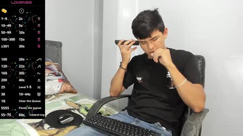Snapshot of jacobb_lee chatting on 02/04/25, 09:10 Jacob Lee online show from 02/04/25, 09:10