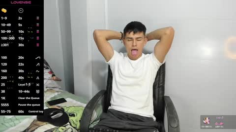 Snapshot of jacobb_lee chatting on 02/07/25, 07:59 Jacob Lee online show from 02/07/25, 07:59