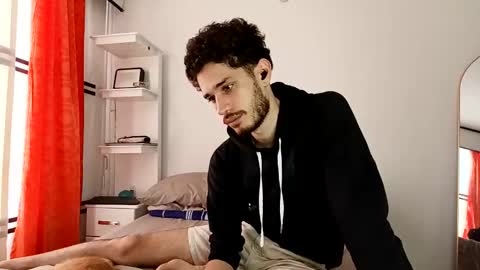 Snapshot of jacobmurphy2103 chatting on 10/06/25, 04:26 JACOB ROBIN online show from 10/06/25, 04:26