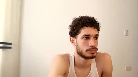 Snapshot of jacobmurphy2103 chatting on 10/07/25, 05:32 JACOB ROBIN online show from 10/07/25, 05:32