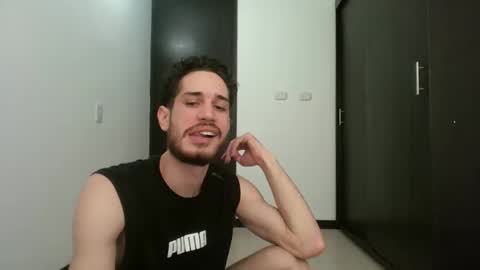 Snapshot of jacobmurphy2103 chatting on 10/11/25, 03:10 JACOB ROBIN online show from 10/11/25, 03:10